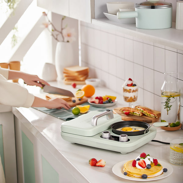 Bear 3in1 Breakfast Station DSL-A13F1, Toaster+Grill+Pot –  LittleBearElectriconline